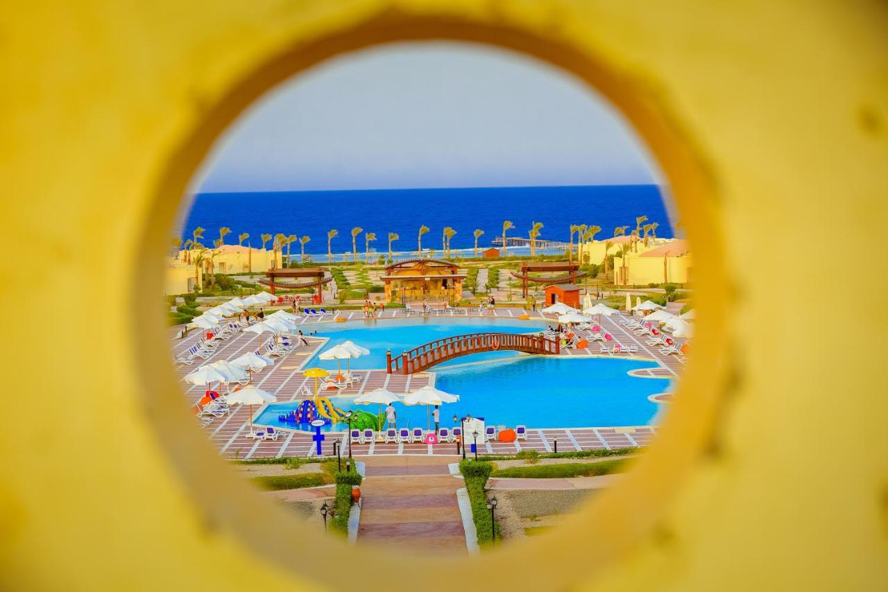 Amarina Queen Resort & Aqua Park Marsa Alam Exterior foto