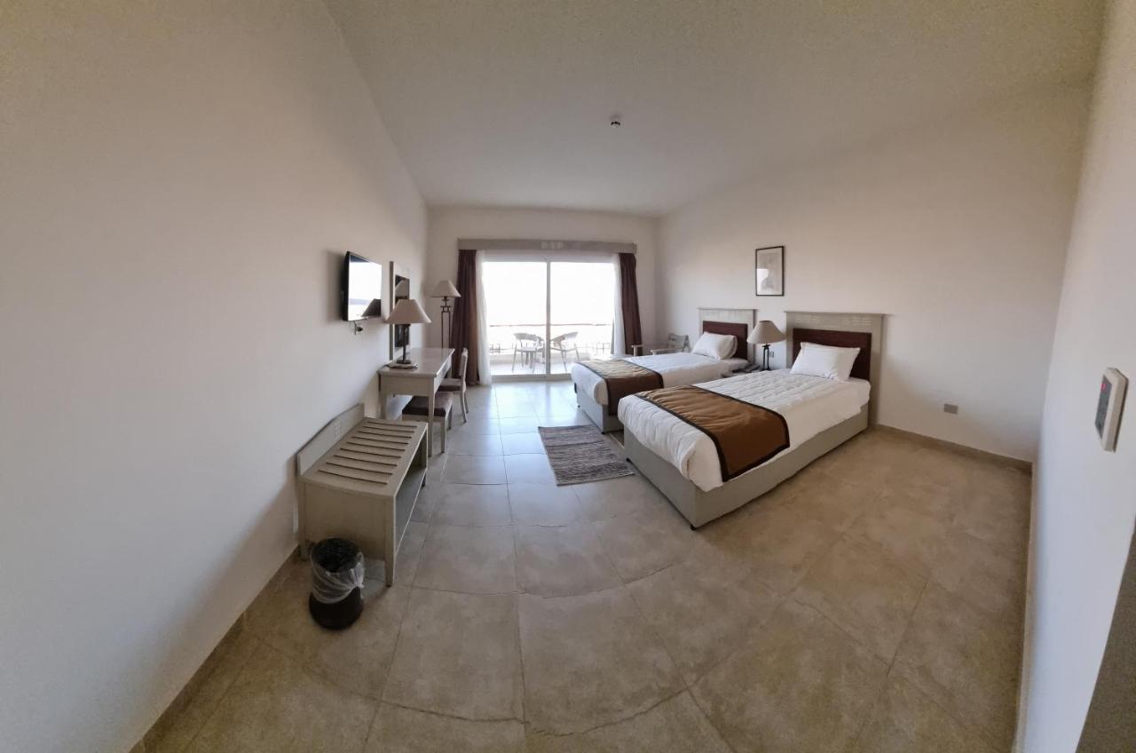 Amarina Queen Resort & Aqua Park Marsa Alam Exterior foto