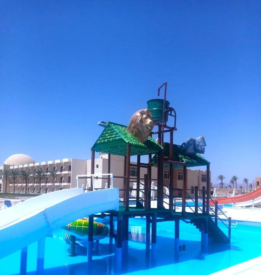 Amarina Queen Resort & Aqua Park Marsa Alam Exterior foto